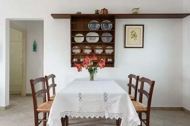 House, 2 Bedrooms (Elizabeth)