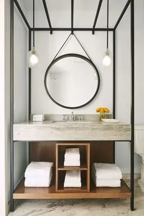 Oda, 1 En Büyük (King) Boy Yatak, Manzaralı (Midtown View)