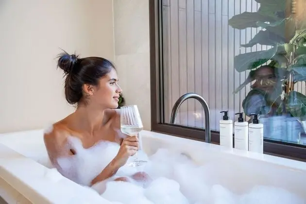 Premium Oda, 1 En Büyük (King) Boy Yatak (Private Garden)