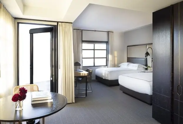 Premium Oda, 2 Büyük (Queen) Boy Yatak, Balkon (Blackstone District View)