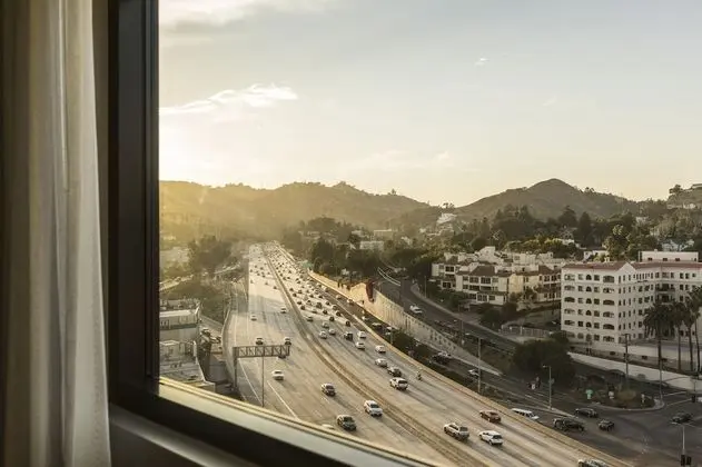 Oda, 2 Büyük (Queen) Boy Yatak (Hollywood Sign View)