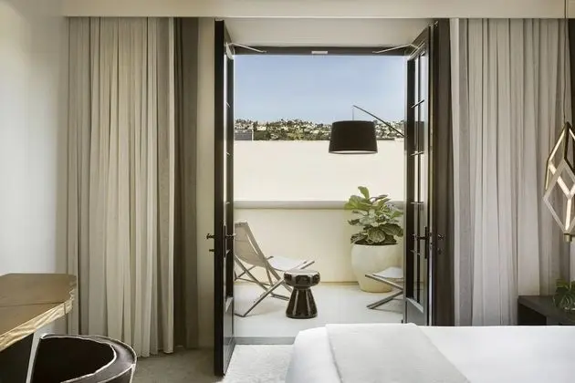 Premium Oda, 1 En Büyük (King) Boy Yatak, Teras (Furnished Terrace)