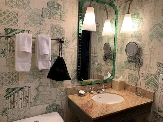 Deluxe Oda, 2 Çift Kişilik Yatak (Roll in Shower)