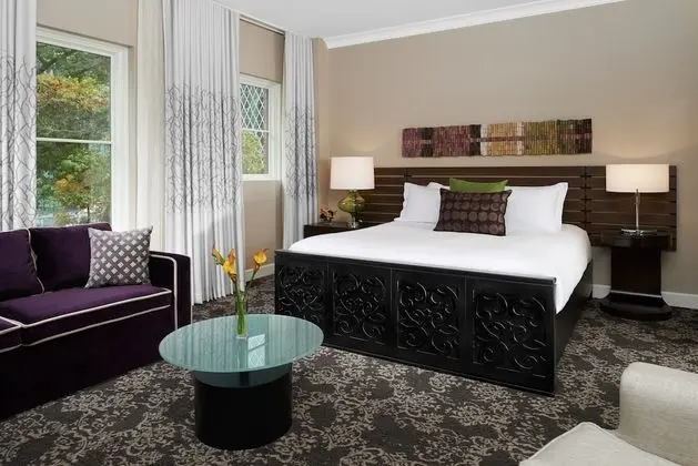 Premium Oda, 1 En Büyük (King) Boy Yatak ve Çekyat, Şehir Manzaralı