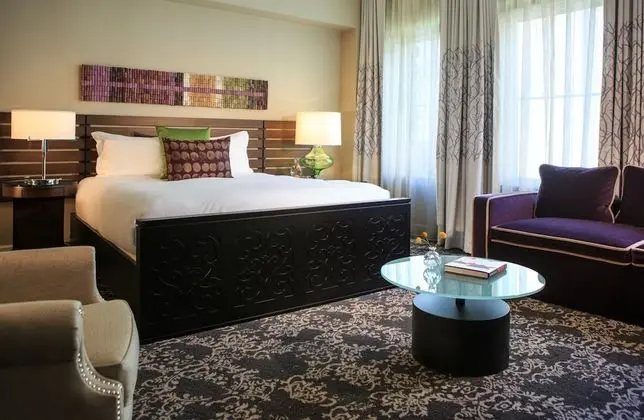 Premium Oda, 1 En Büyük (King) Boy Yatak ve Çekyat, Şehir Manzaralı
