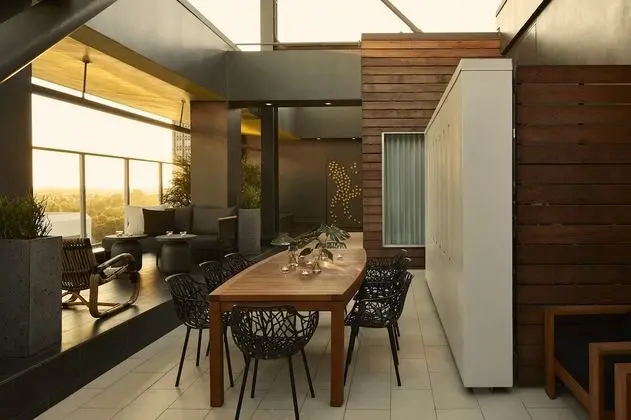 Çatı Katı Süiti (Penthouse) (Wilshire)