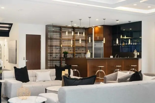 Villa, Birden Çok Yatak, Havuz Kullanımı, Şehir Manzaralı
