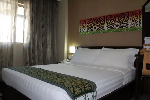 Superior Room (City View)