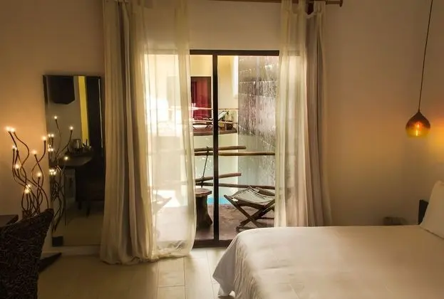 Deluxe Tek Büyük Yataklı Oda, 1 En Büyük (King) Boy Yatak, Balkon, Havuz Manzaralı