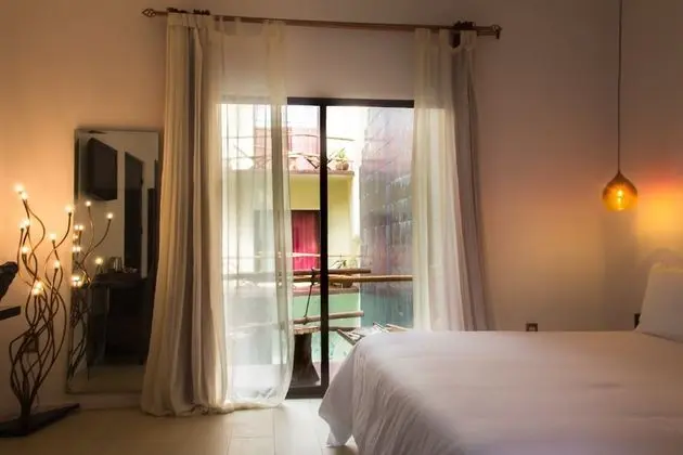 Deluxe Tek Büyük Yataklı Oda, 1 En Büyük (King) Boy Yatak, Balkon, Havuz Manzaralı
