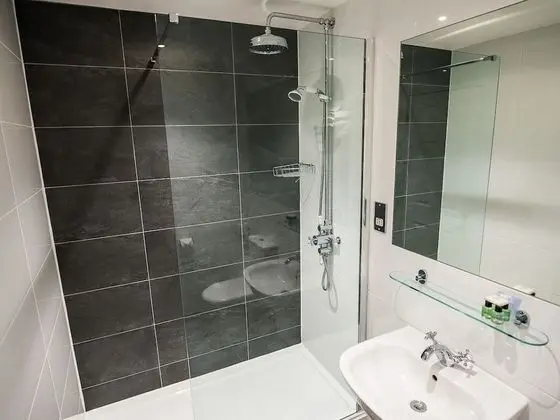 Standard Tek Kişilik Oda, Banyolu/Duşlu