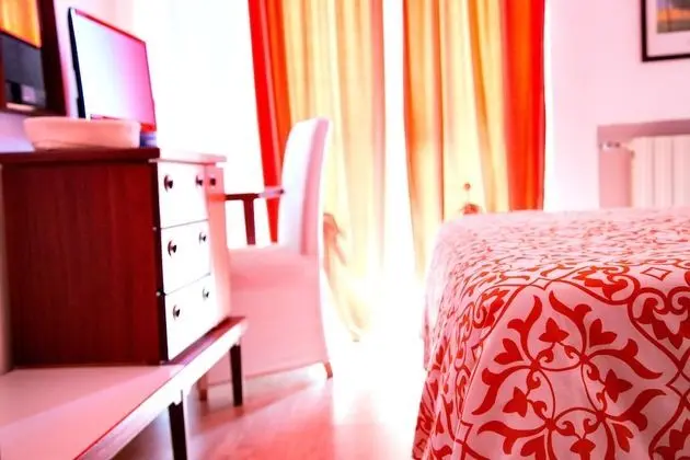 Economy Tek Büyük Yataklı Oda