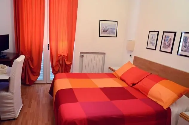 Tek Büyük Yataklı Oda, Balkon