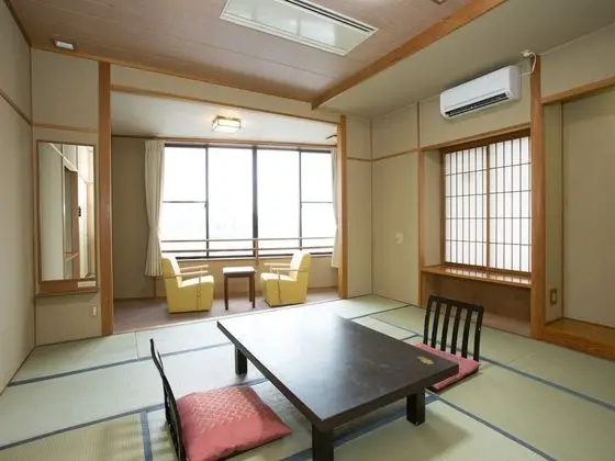 Traditional Oda, Sigara İçilebilir, Özel Banyo (Japanese-style)
