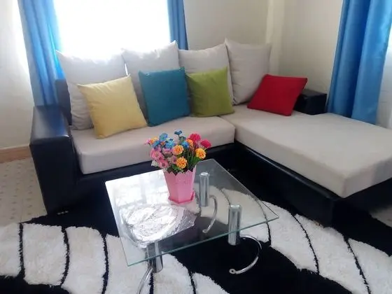 City Kır Evi, Avlu Manzaralı