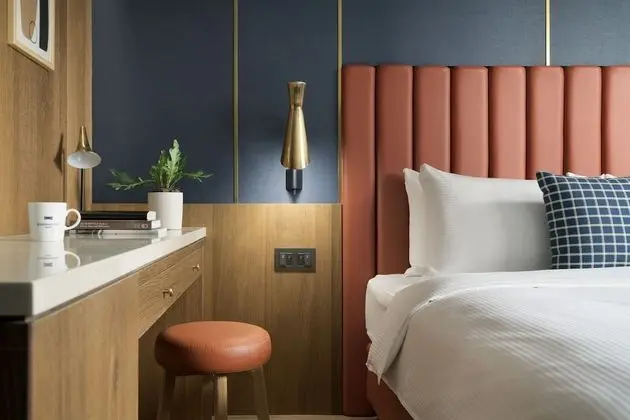 Standard Tek Büyük Yataklı Oda