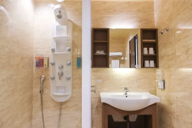 Deluxe Oda, 2 Çift Kişilik Yatak, Liman Manzaralı