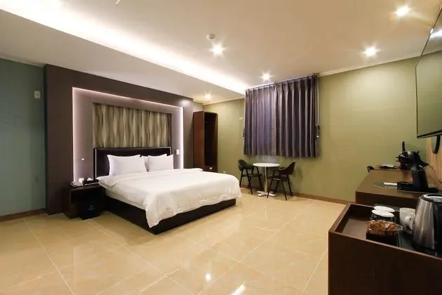 Deluxe Tek Büyük Yataklı Oda, Sigara İçilmez