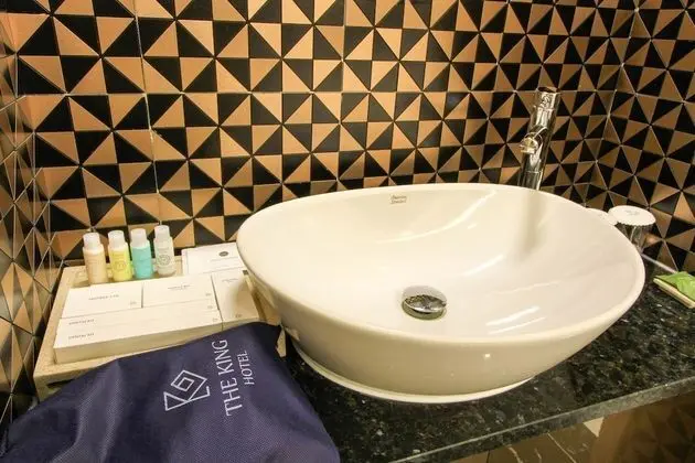 Deluxe Tek Büyük Yataklı Oda, Sigara İçilmez