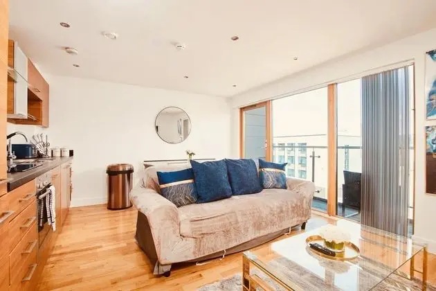 Deluxe Apart Daire, Banyolu/Duşlu