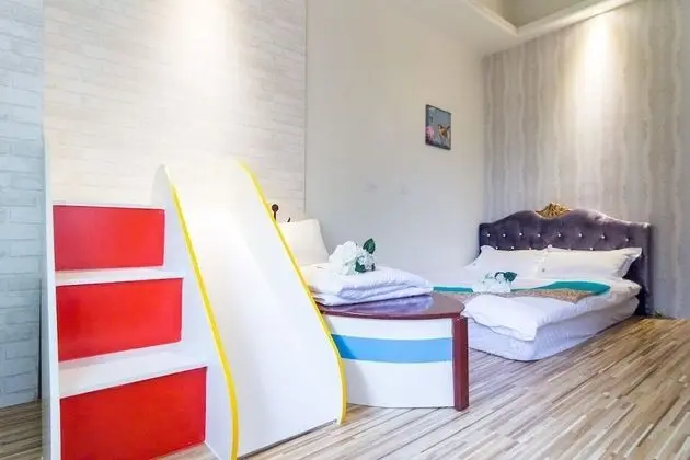 Tek Büyük Yataklı Oda