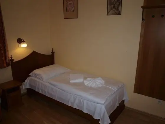 Tek Kişilik Oda
