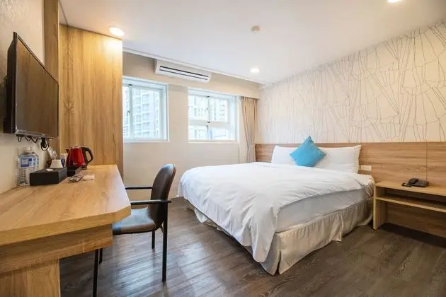 Deluxe Tek Büyük Yataklı Oda