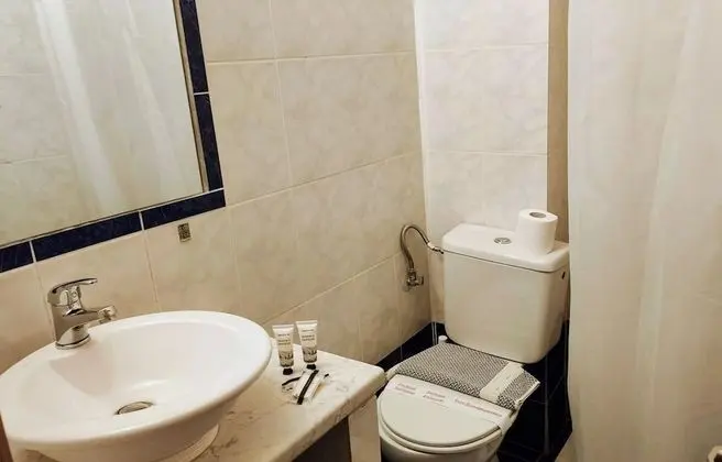 Basic Üç Kişilik Oda, 1 Yatak Odası
