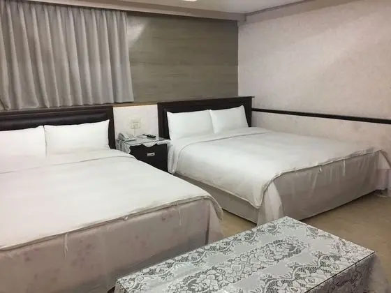 Standard Dört Kişilik Oda