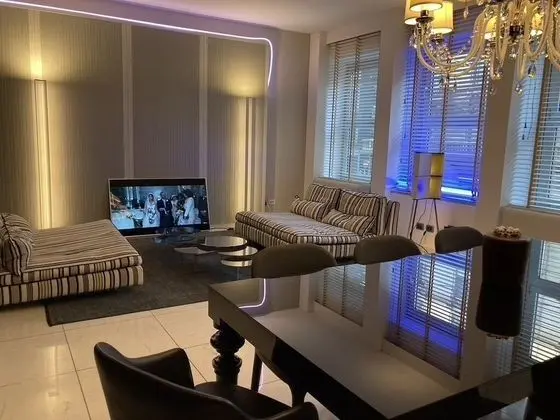 Design Stüdyo Süit, 1 Büyük (Queen) Boy Yatak