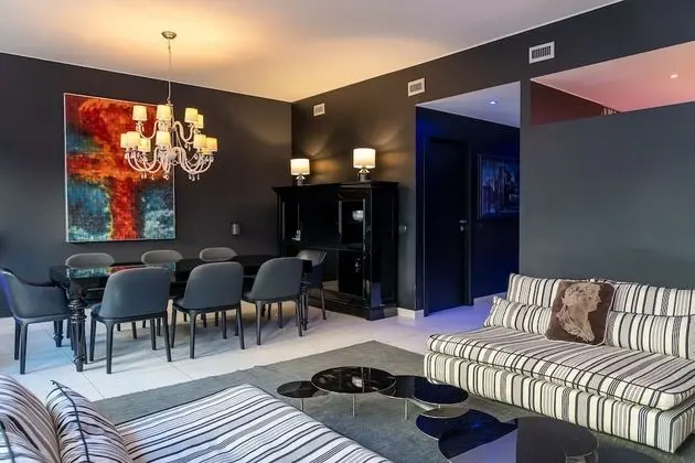 Design Stüdyo Süit, 1 Büyük (Queen) Boy Yatak