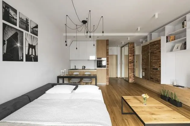 Deluxe Stüdyo Süit, Teras, Avlu Manzaralı