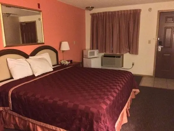 King Room with Spa tub