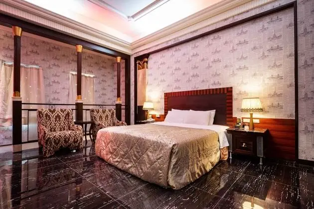 City Tek Büyük Yataklı Oda (Duke)