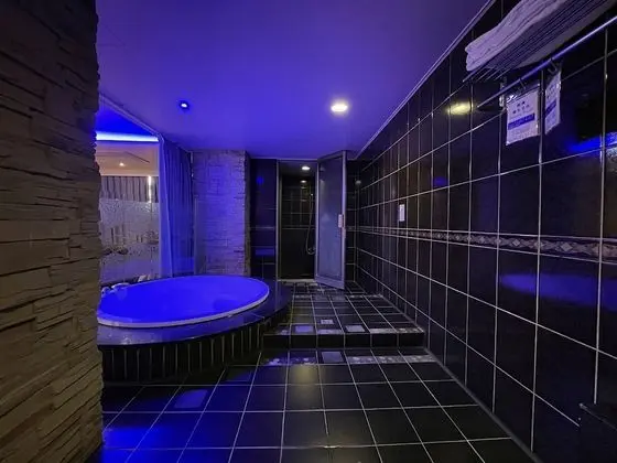 Elite Tek Büyük Yataklı Oda, 1 Büyük (Queen) Boy Yatak