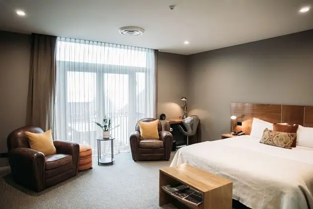 Anniversary Suite