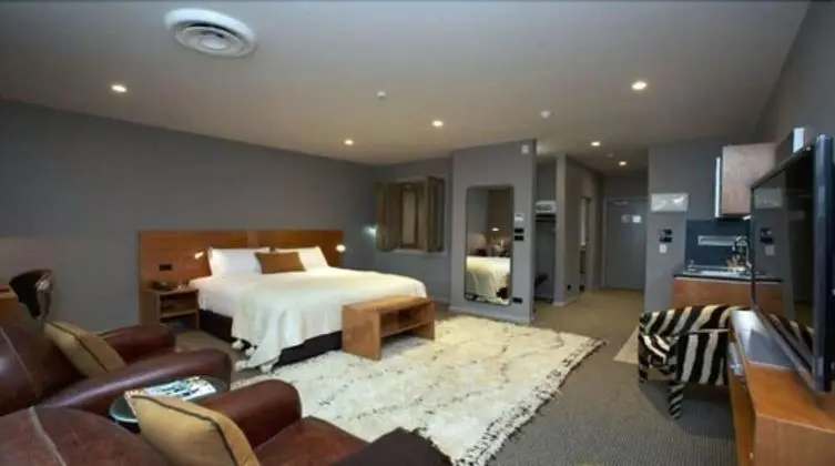 Anniversary Suite