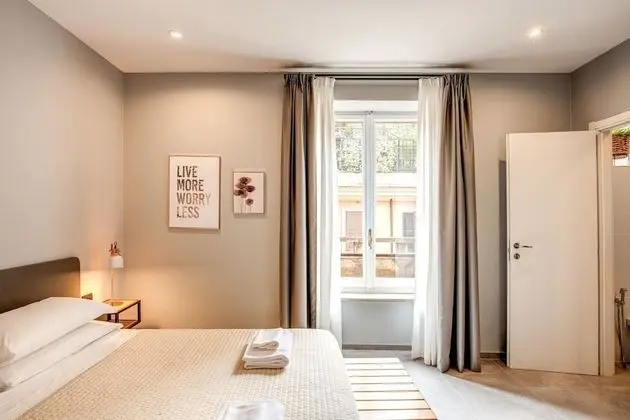 Classic Tek Büyük Yataklı Oda