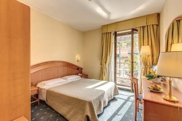 Superior Tek Büyük veya İki Ayrı Yataklı Oda, Balkon