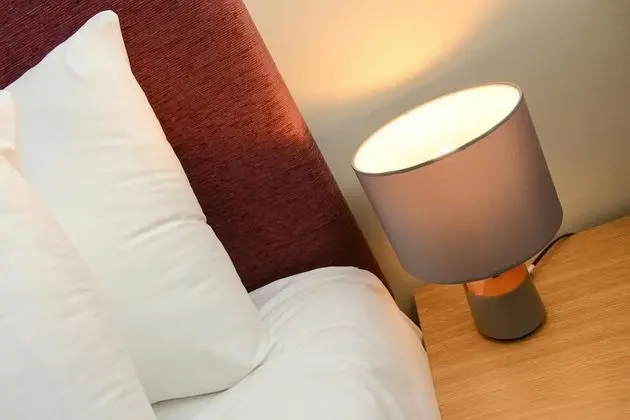 Ev