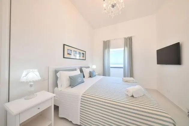 Deluxe Tek Büyük Yataklı Oda, Deniz Manzaralı