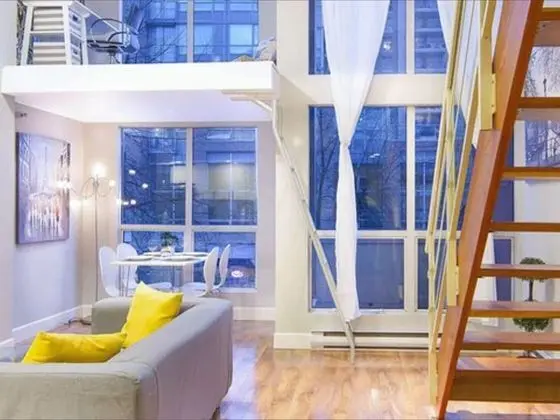 Deluxe Çatı Katı (Loft), 1 Yatak Odası, Buzdolabı ve Mikrodalga, Şehir Manzaralı