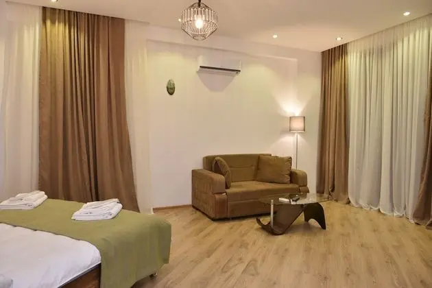 Luxury Tek Büyük Yataklı Oda, Şehir Manzaralı