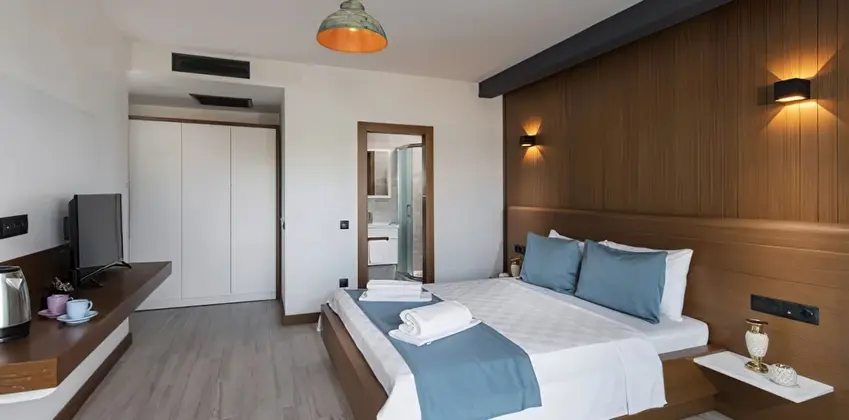 Deluxe Bahçe Manzaralı Oda