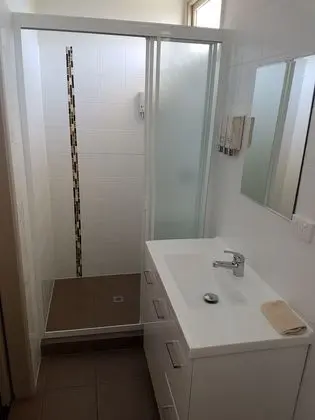 Oda, Sigara İçilmez (Refurbished Queen)