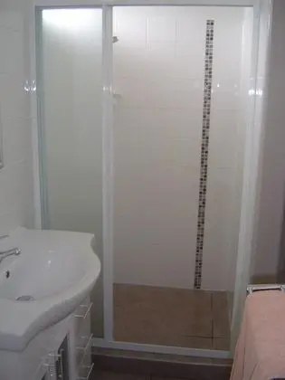 Oda, Sigara İçilmez (Refurbished Queen)