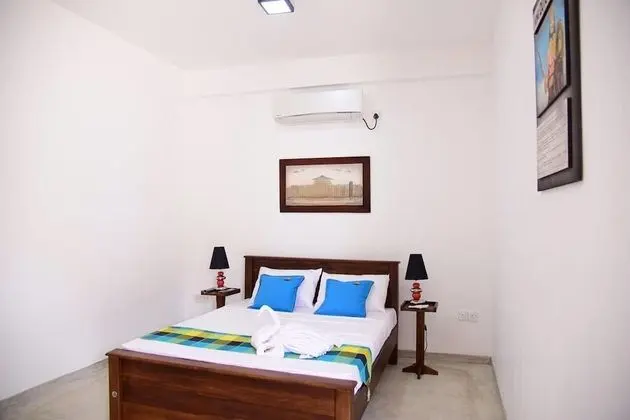 Deluxe Tek Büyük Yataklı Oda, 1 Çift Kişilik Yatak, Havuz Manzaralı
