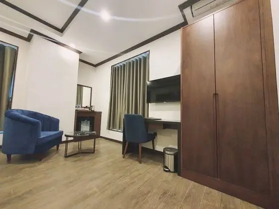 Üç Kişilik Oda