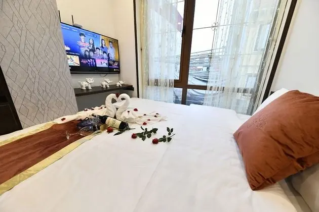 Deluxe Tek Büyük Yataklı Oda