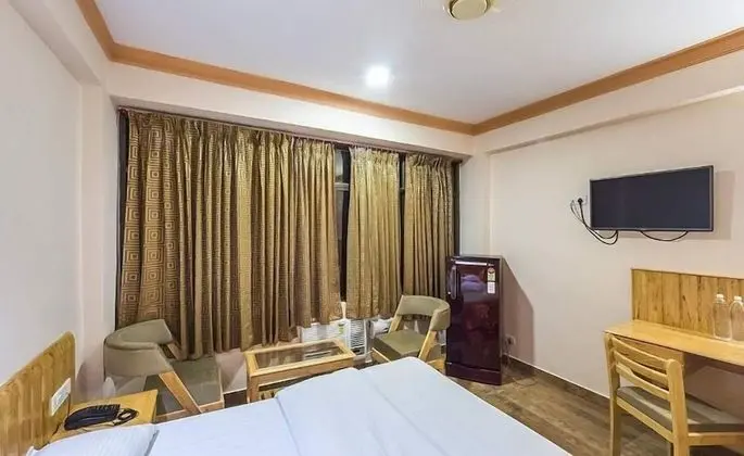 Deluxe Oda, 1 Büyük (Queen) Boy Yatak, Buzdolabı, Bahçe Manzaralı